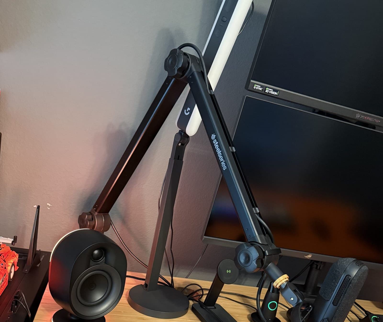 SteelSeries Alias Boom Arm